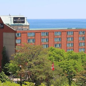 Waterfront Hotel Downtown Burlington